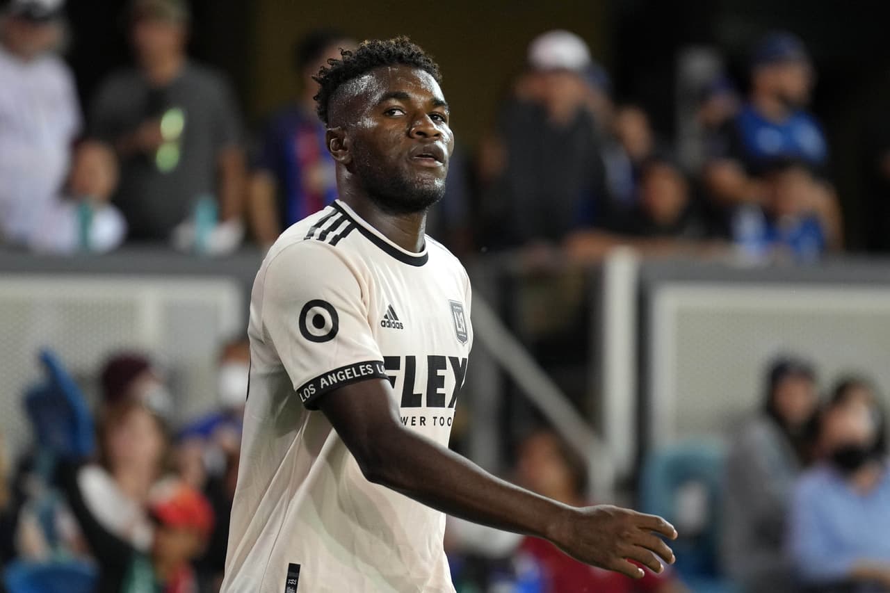 José Cifuentes (LAFC)