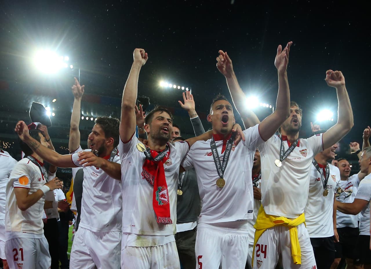 En su palmarés, además de los logros en juveniles con Francia, Kolo tiene dos títulos de Europa League con Sevilla en 2015 y 2016.