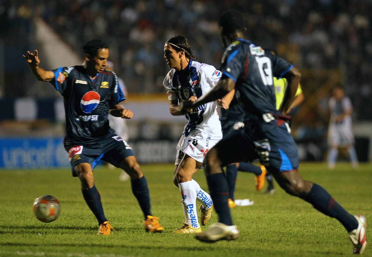 Andrés Chitiva. Otro ídolo de Pachuca, donde disputó 291 partidos y ganó cuatro títulos de liga, tres Campeón de Campeones de Concacaf y una Sudamericana.