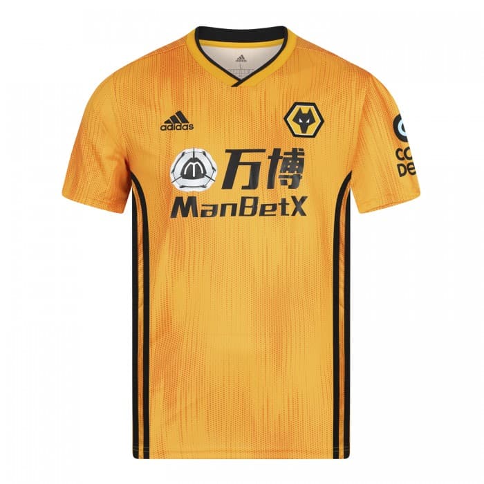 Después de una primera temporada sorprendente, Raúl Jiménez y los Wolves ya tienen nuevo jersey local para el siguiente curso en el que no solo piensan en mantener la categoría, sino en meterse en los torneos europeos.