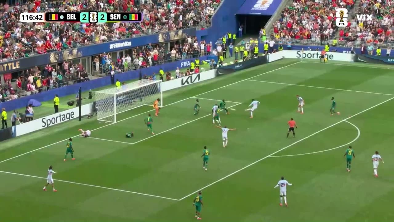 ¡Lukébakio acaricia la remontada, pero el poste salva a Senegal!