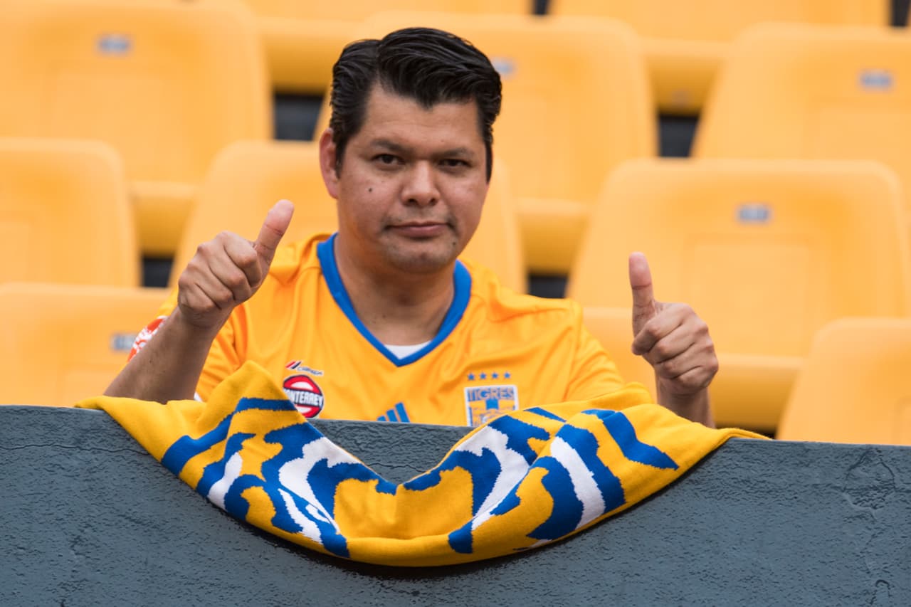 Tigres es el actual campeón del fútbol mexicano y su afición juega un papel fundamental en el éxito del equipo. Siempre leales, siempre creativos para apoyar a los suyos.