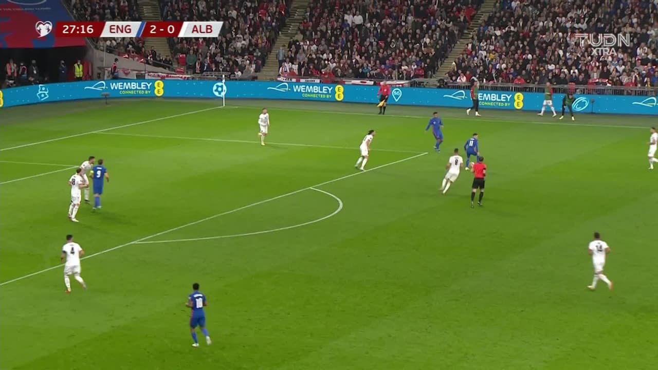 ¡Golazo de Inglaterra! Henderson marca el 3-0 sobre Albania