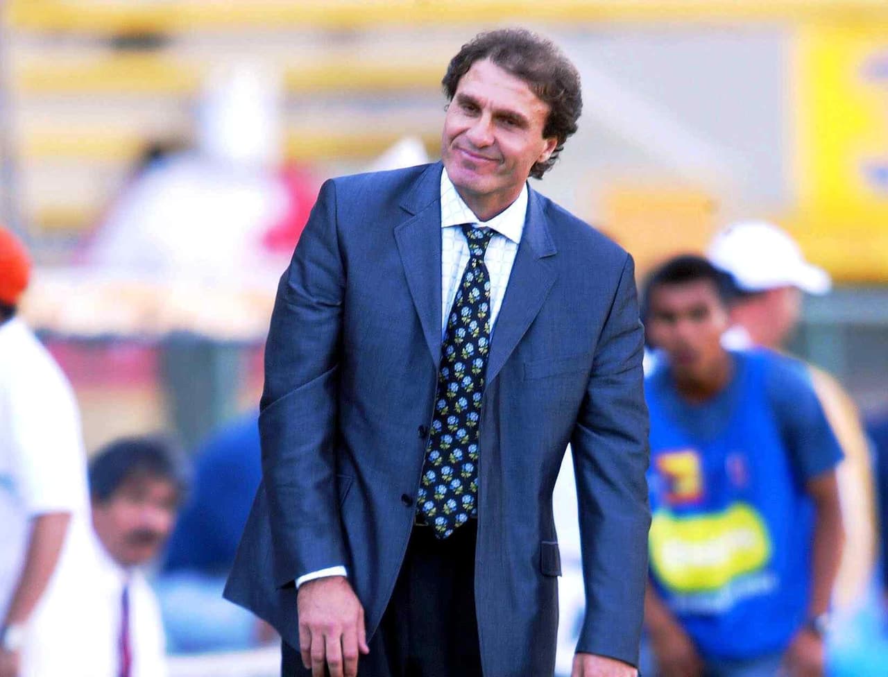 Oscar Ruggeri (Argentina): Chivas fue dirigido por el 'Cabezón' de 2001 al 2002 y luego en el 2004 estuvo en el América.