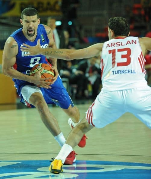 República Dominicana perdió contra Turquía (77-64) en el último partido de la primera fase de grupos, pero se clasificó por primera vez a unos octavos de final, como tercero del grupo C, con sede en Bilbao.