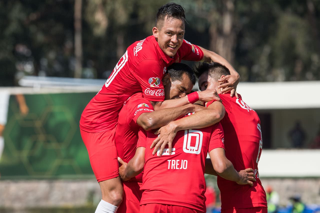 Toluca, quien debutó en el Clausura 2017 ganando en el ‘Chivo’ Córdoba, buscará hacer los mismo ante América y así reestrenar le Bombonera a lo grande. ¿Pero como les ha ido en los últimos años a los equipos que estrenan o reestrenan su estadio?