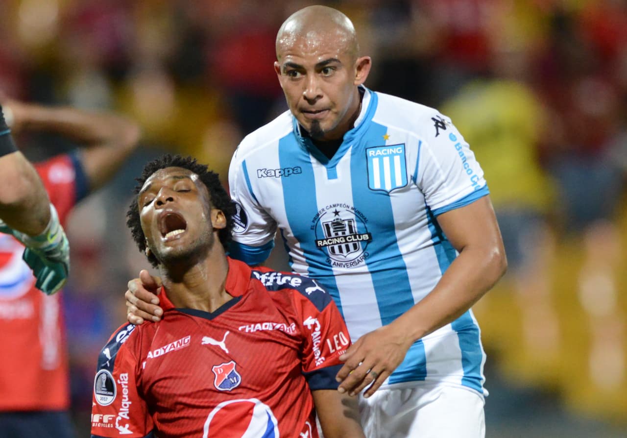 Otro charrúa que se marchó de la Liga MX fue Egidio Arévalo, quien ya debutó con La Academia de Racing.