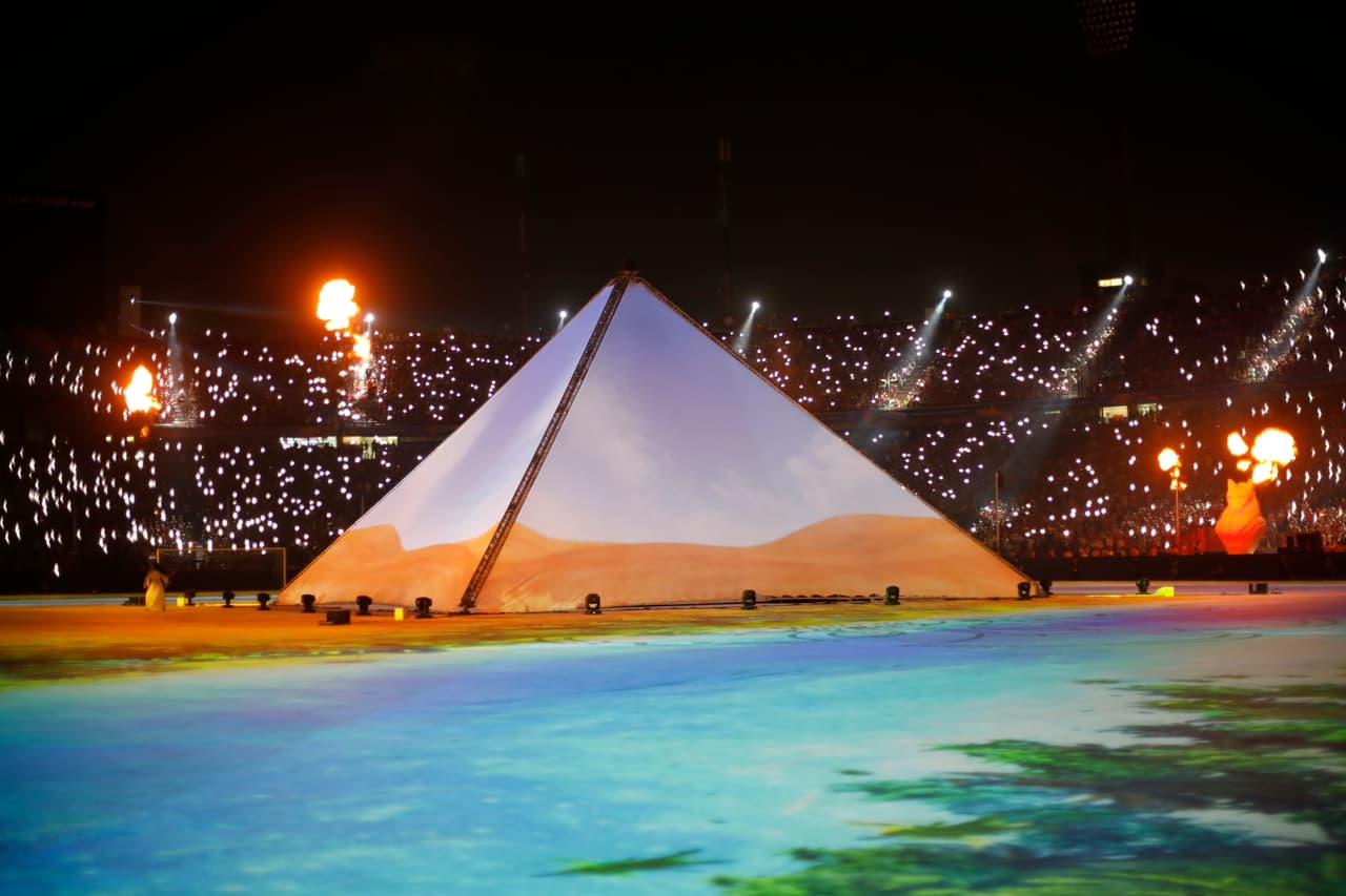 Con un reconocimiento y homenaje a sus costumbres e historia, Egipto se vistió de gala para la inauguración de la Copa Africana de Naciones 2019.