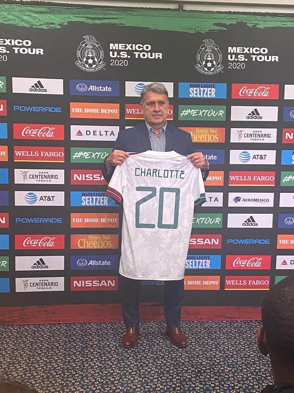 Gerardo Martino ya tiene los nombres para el Tri Preolímpico