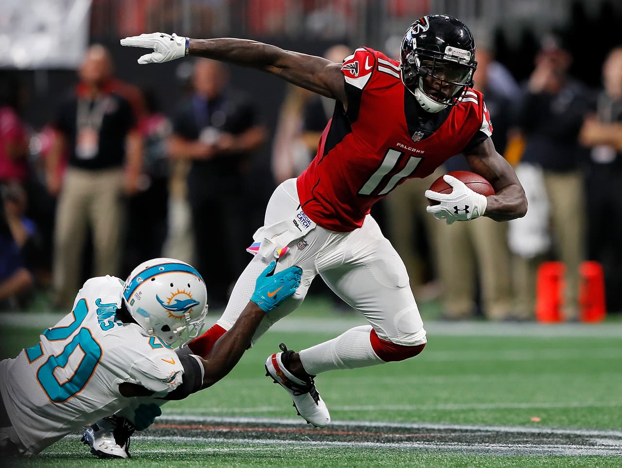 Julio Jones tuvo 72 yardas por aire producto de 6 recepciones aunque no pudo ver diagonales durante el encuentro.