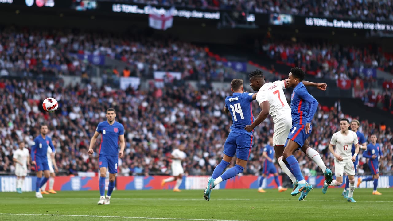 Inglaterra venció 2-1 a Suiza en amistoso celebrado en Wembley.