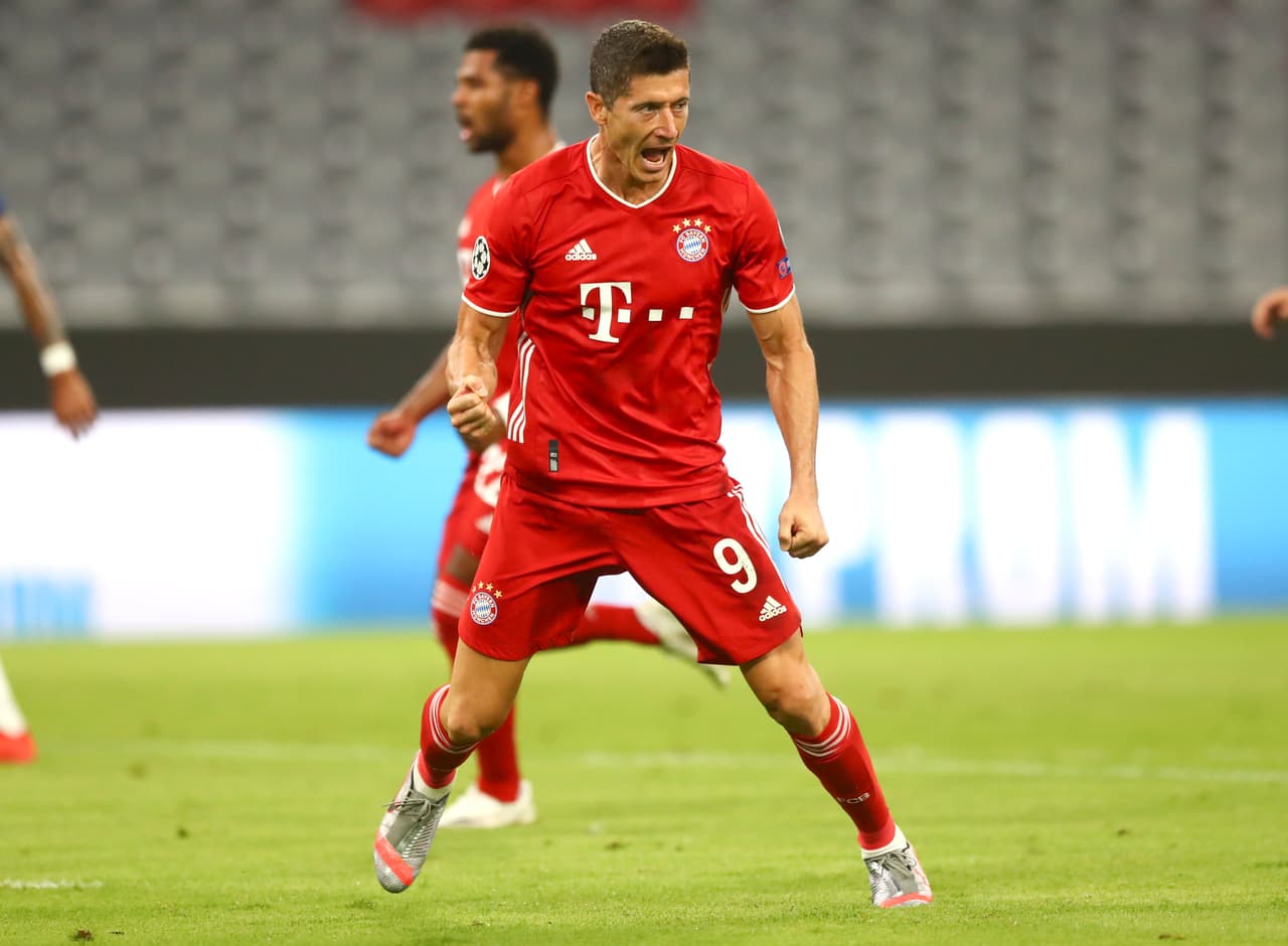 Robert Lewandowski - Bayern Múnich - 15 goles.