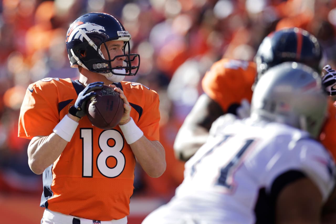 2013 se vuelven a encontrar con Peyton Manning pero esta vez vestido naranja con los Denver Broncos que ganan ese partido 26 - 16. Luego los Broncos serían barridos en el Super Bowl XLVIII ante Seattle.