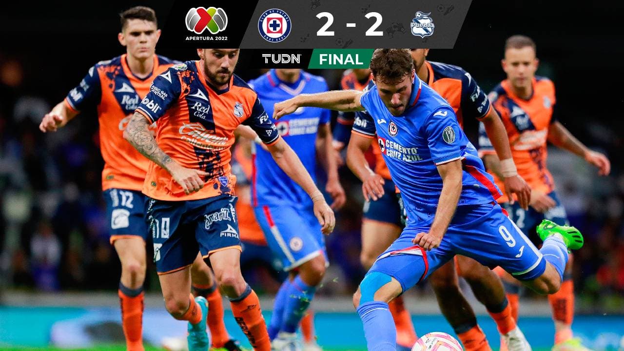 Giménez marca doblete y Cruz Azul empate en casa con Puebla