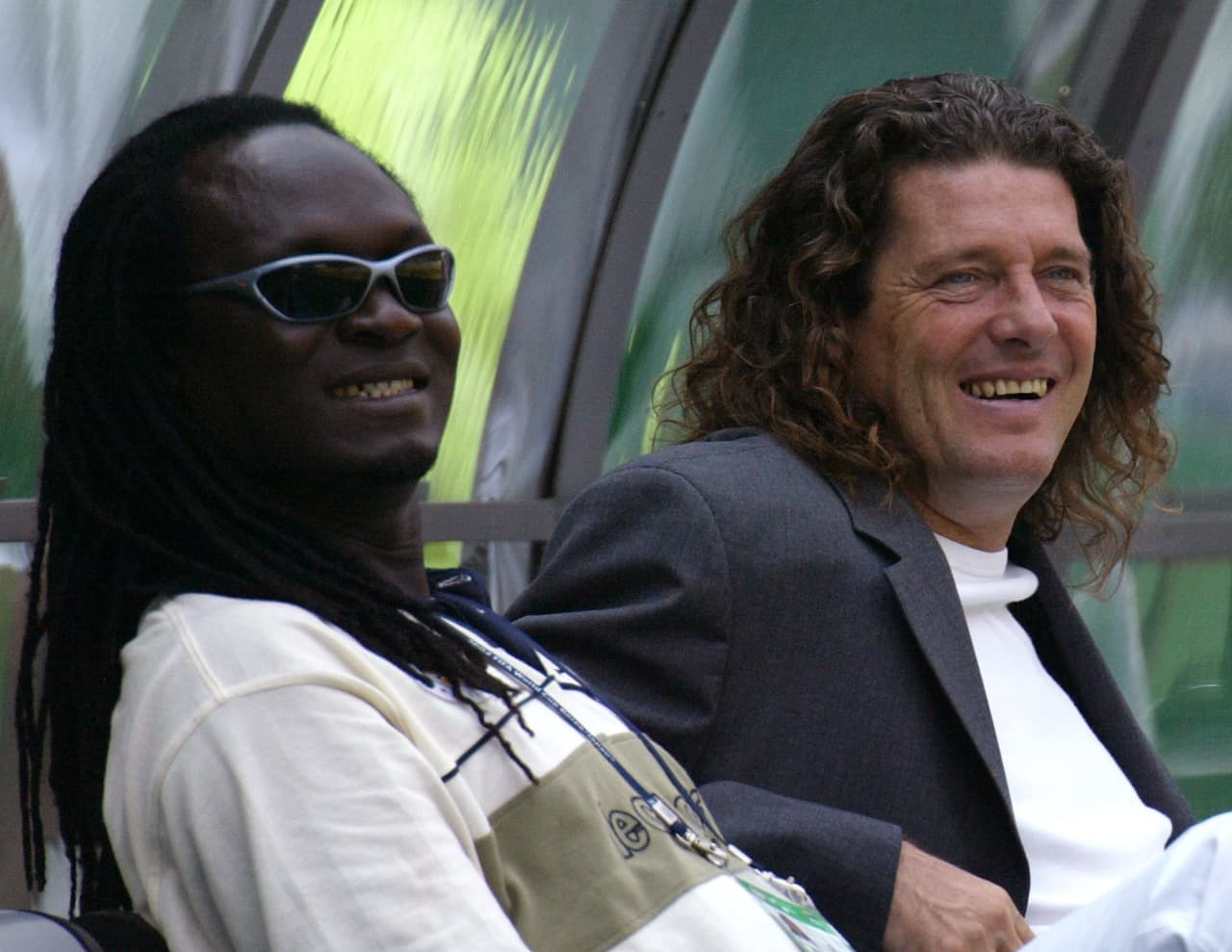 Con su look sin corbata y con pelo largo, Metsu fue una brisa de aire fresco en las Copas del Mundo de la FIFA.