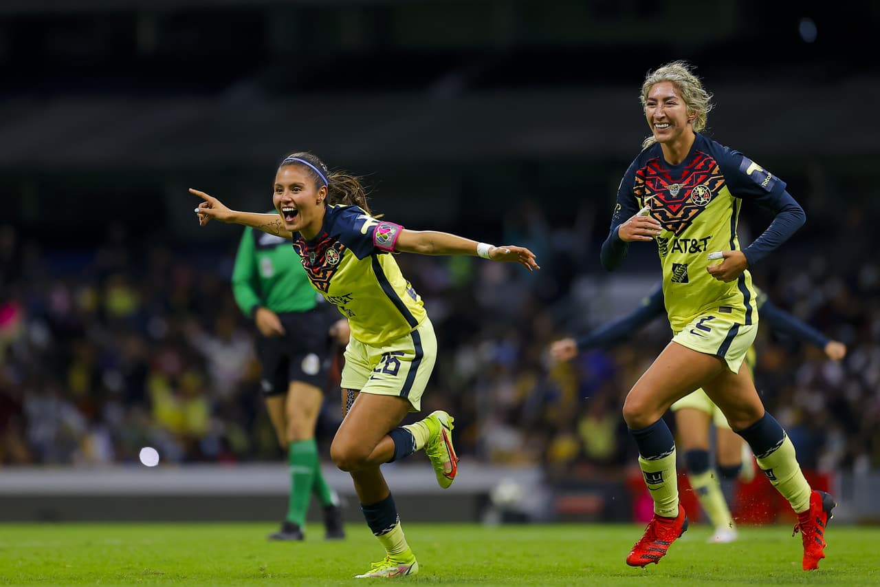 En la agonía del partido, Karen Luna aprovechó la pésima marca en un tiro de esquina para empatar en tiempo de compensación.