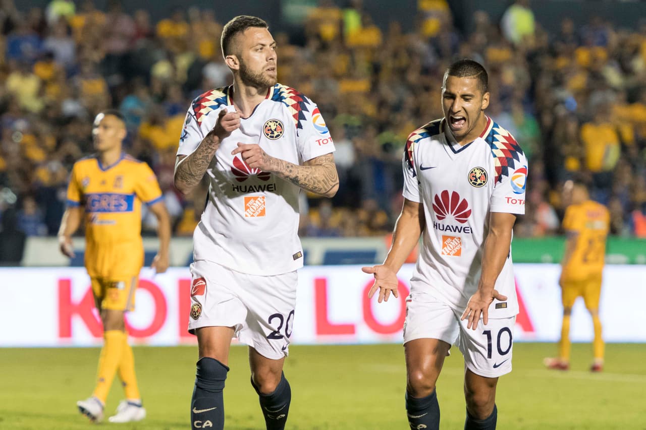 Action photo during the match Tigres UANL vs America, Corresponding to Day 6 of the League BBVA Bancomer MX Cup of the Closing Tournament 2018, at Universitario Stadium. Foto de accion durante el partido Tigres UANL vs America, Correspondiente a la Jornada 6 de la Liga BBVA Bancomer MX del Torneo Clausura 2018, en el Estadio Universitario, en la foto: Jeremy Menez celebra su gol de America 10/02/2018/MEXSPORT/Tony Garcia.