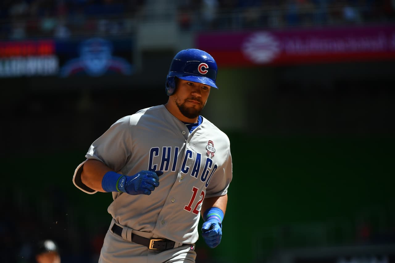 Su rival es el cañonero de los Chicago Cubs Kyle Schwarber. El jardinero izquierdo de los Cachorros, quien perdió bastante peso para esta temporada, acumula 17 palos de vuelta entera por ahora.