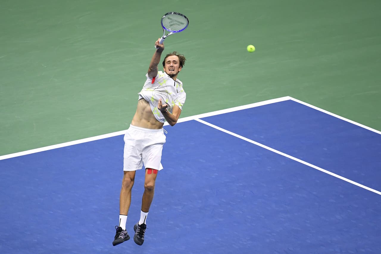 Daniil Medvedev cae derrotado ante Rafael Nadal en la final del US Open, pese a ganar cinco de 15 break points.