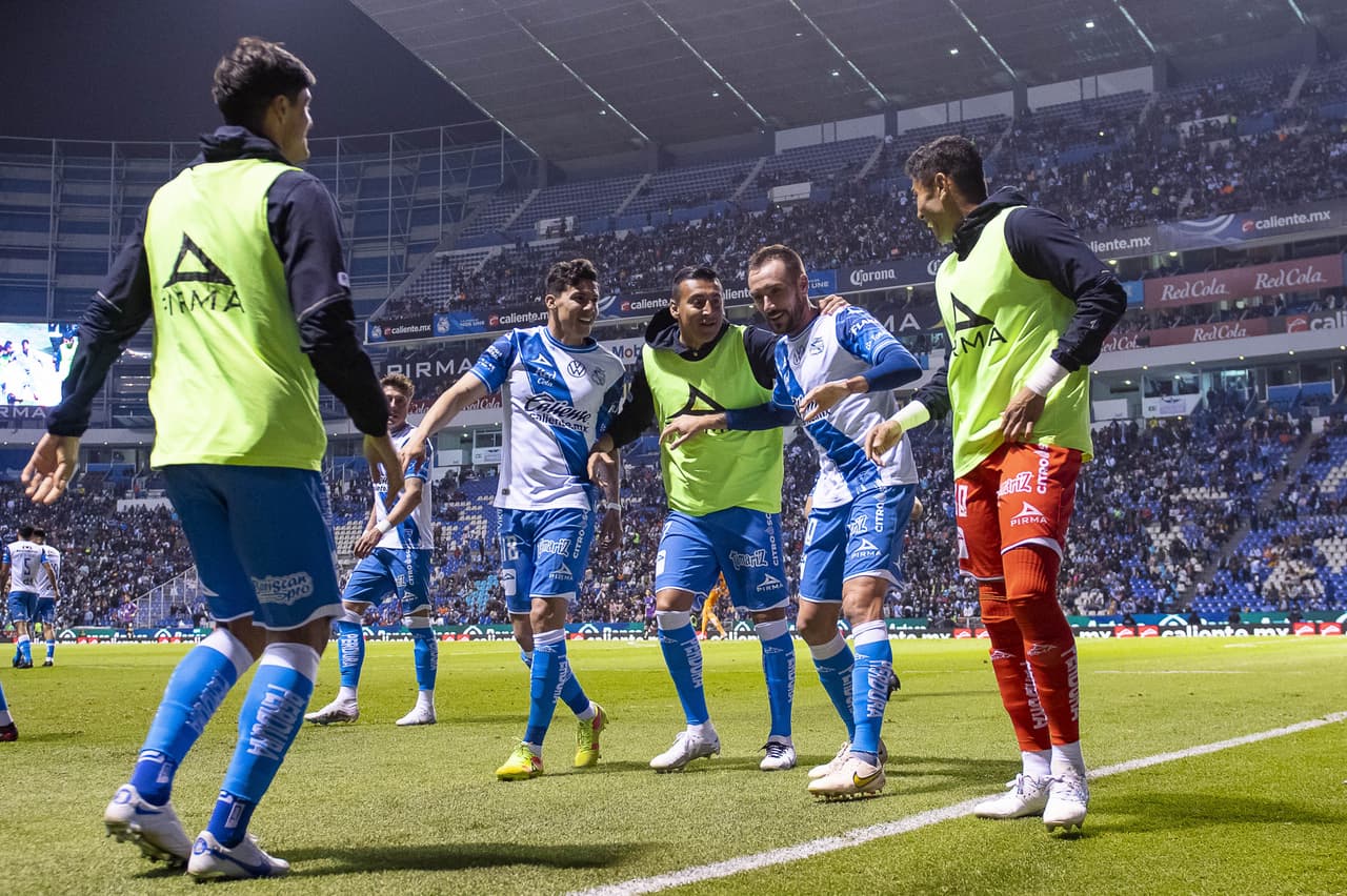 Rayados concretó la voltereta ante Puebla en la Jornada 4 con golazos de Alfonso González y Rodrigo Aguirre. Federico Mancuello abrió el marcador para La Franja, que no supo cuidar la ligera ventaja. El VAR anuló de forma polémica dos goles de Rogelio Funes Mori.