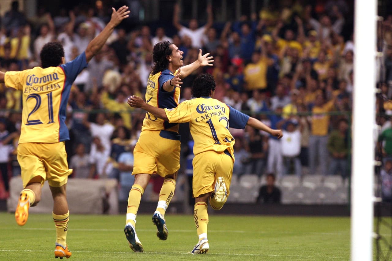 Pero el zaguero Rodrigo Íñigo hizo el 1-1 apenas iniciando la segunda mitad con un espectacular golazo de 'palomita'.