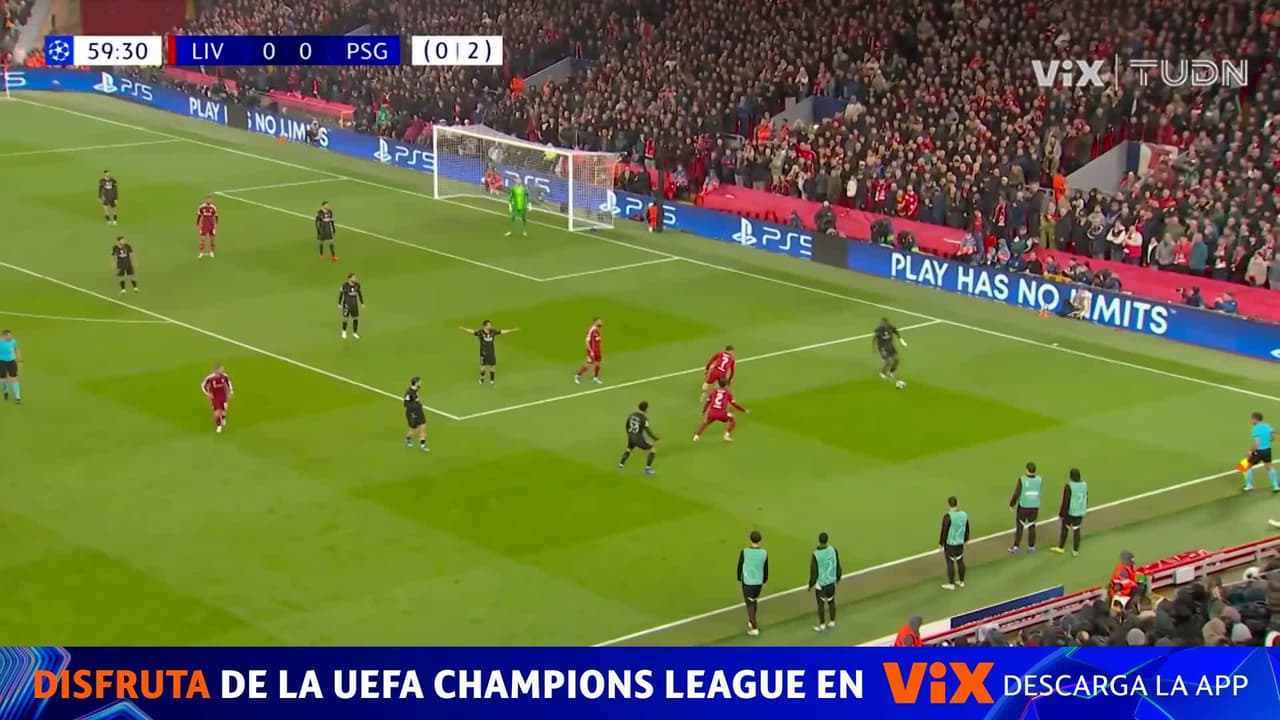 ¡Qué partidazo estamos viviendo! Tremendo contragolpe del PSG pero no concretan y marcan fuera de lugar