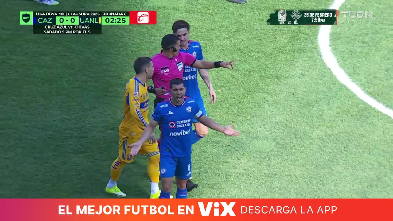 ¡Durísima entrada del 'Búfalo'! ¿Era tarjeta roja directa?