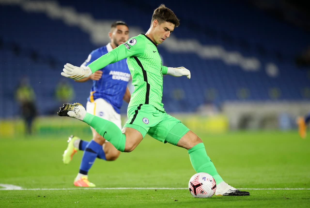 Al minuto 53, Brighton se pone las pilas y Trossard anota golazo.