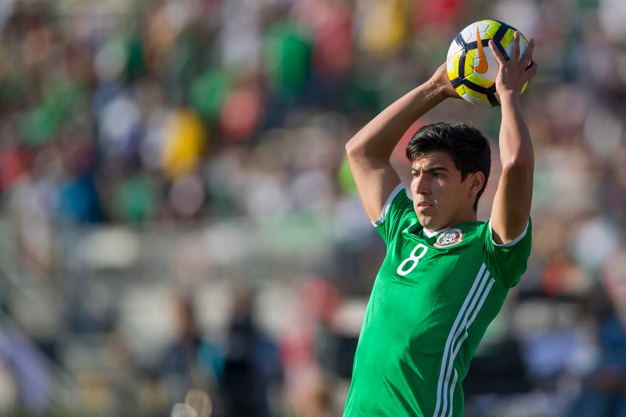 De hecho, en la Copa Oro 2017 hizo su debut en a selección mayor en un torneo oficial, ya que antes había jugado en cuatro amistosos.