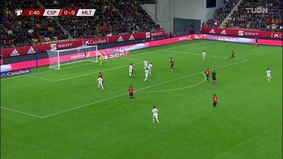 Tiro de esquina para Spain