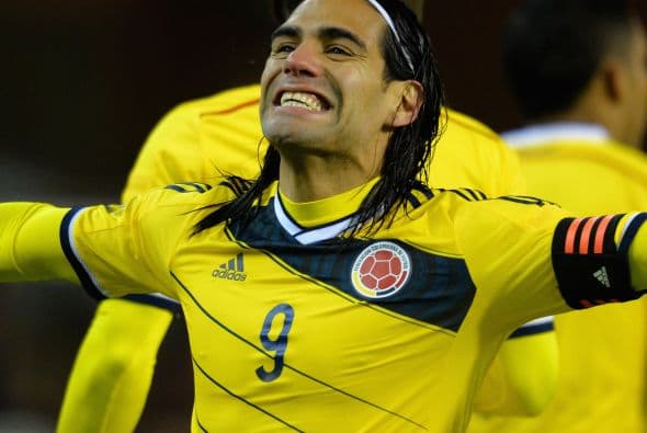 Radamel Falcao fue comprado al River Plate por tan sólo 5 millones de euros y vendido al Atlético de Madrid por 40 millones de euros.