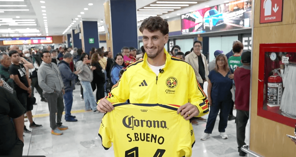 Santiago Bueno llega a México tras contratiempo en su vuelo y se incorpora al América