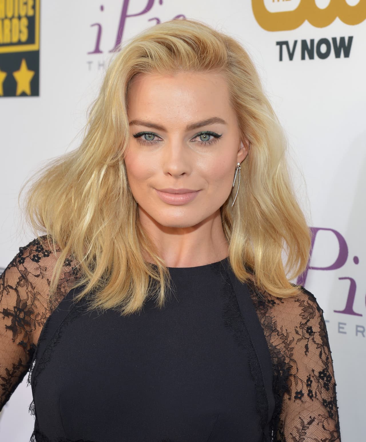 Así se ha lucido Margot Robbie en los estrenos y entregas de premios.