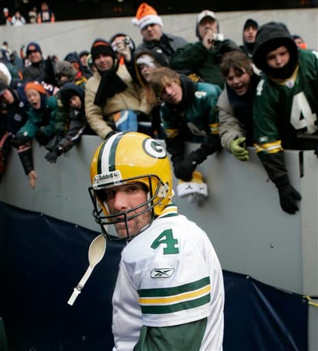 Los Green Bay Packers reconocieron la trayectoria del ex QB Brett Favre en su anillo de honor y NFL.com/Español se dio a la tarea de recolectar las mejores imágenes de su carrera y su trayectoria hacia la inmortalidad (AP-NFL).