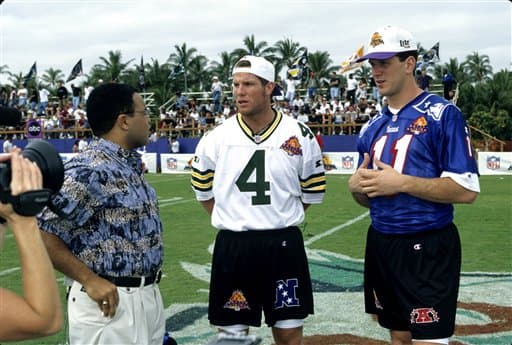 Los Green Bay Packers reconocieron la trayectoria del ex QB Brett Favre en su anillo de honor y NFL.com/Español se dio a la tarea de recolectar las mejores imágenes de su carrera y su trayectoria hacia la inmortalidad (AP-NFL).