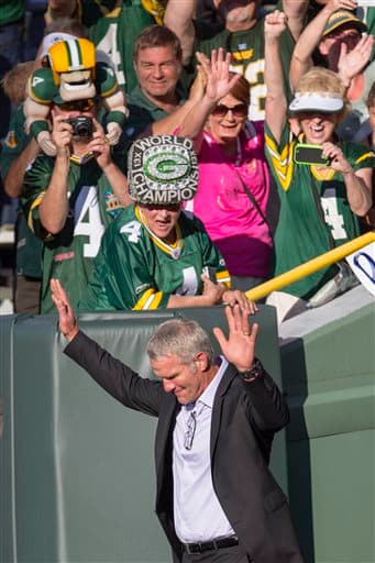 Los Green Bay Packers reconocieron la trayectoria del ex QB Brett Favre en su anillo de honor y NFL.com/Español se dio a la tarea de recolectar las mejores imágenes de su carrera y su trayectoria hacia la inmortalidad (AP-NFL).