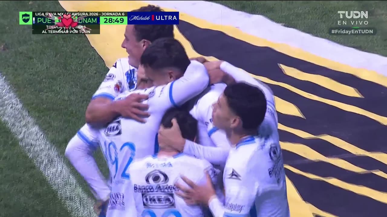 ¡El peor tiro de esquina de la historia del Estadio Cuauhtémoc termina en un golazo del Puebla!