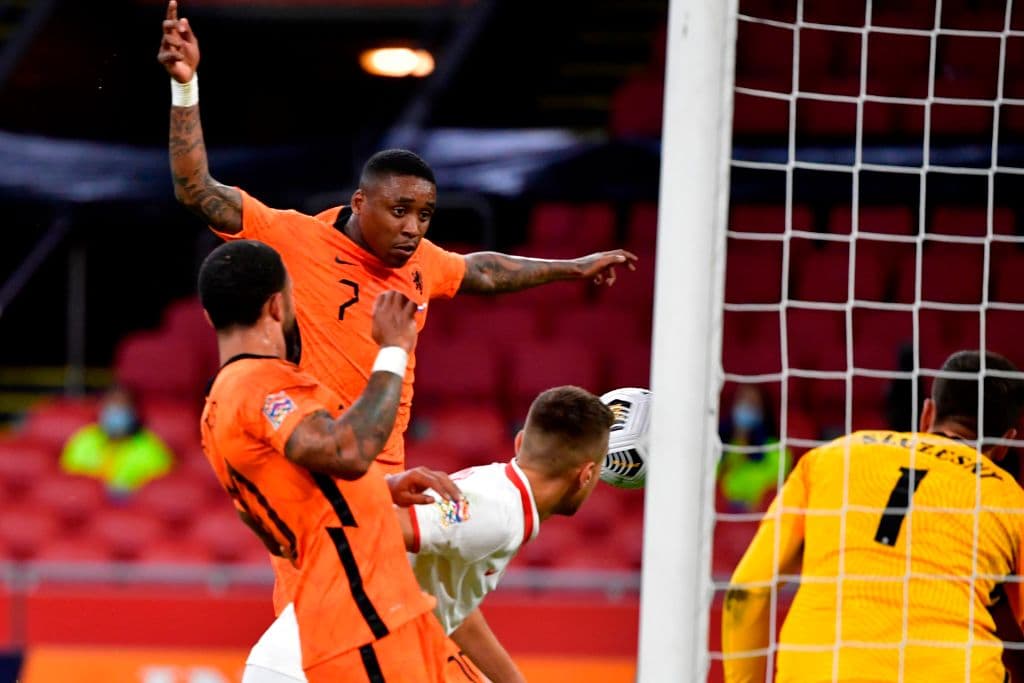 Steven Bergwijn marcó a los 61’ del juego el gol que de la victoria para sumar sus primeras tres unidades en la competición.