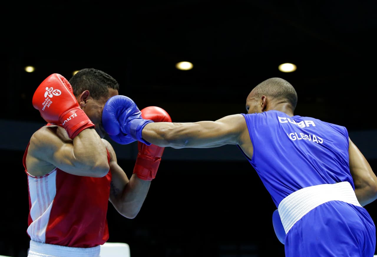 El venezolano Gabriel Maestre le arrebató el oro al cubano Roniel Iglesias en peso welter, el tercer lugar fue para el argentino Alberto Palmetta y el dominicano Juan Solano.
