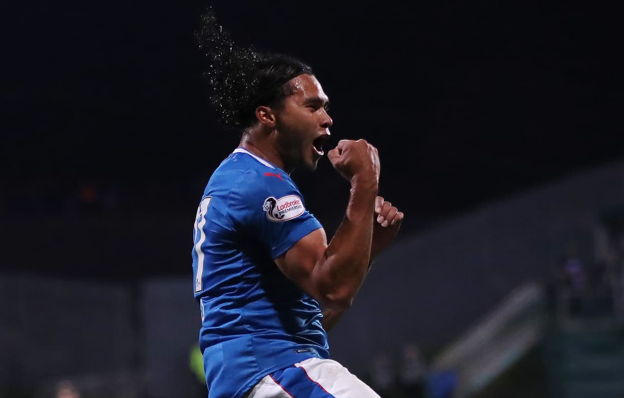 <b>(Premiership) - Hamilton Academy Vs. Rangers F.C. / Viernes 29 de septiembre - 2:35 p.m. ET/1:35 p.m. CT/11:35 a.m. PT: </b>luego de la derrota en el derbi de Escocia con los Celtics, el equipo de Carlos 
<i>Gullit </i>Peña y Eduardo 
<i>Lalo </i>Herrera buscará volver a la senda del triunfo en la liga.