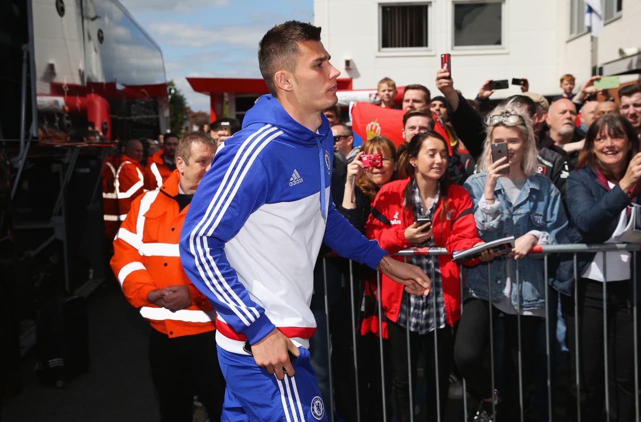 El buen rendimiento del joven estadounidense lo llevó a ser firmado por el Chelsea F.C. en el invierno del 2016.