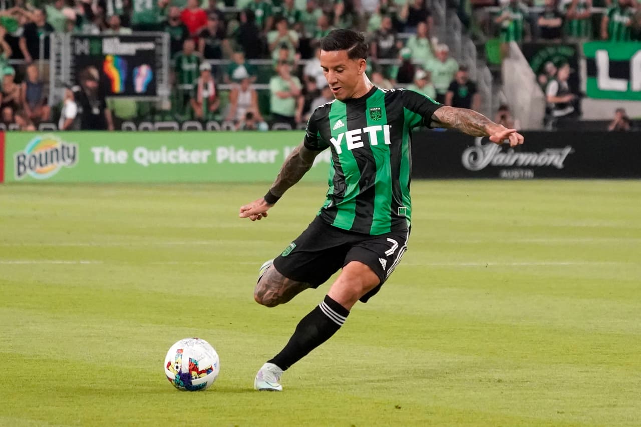 Sebastián Driussi, delantero de Austin FC y elegido como el Jugador del Mes de abril en la MLS, tampoco pudo subir su nombre al marcador.
<br>