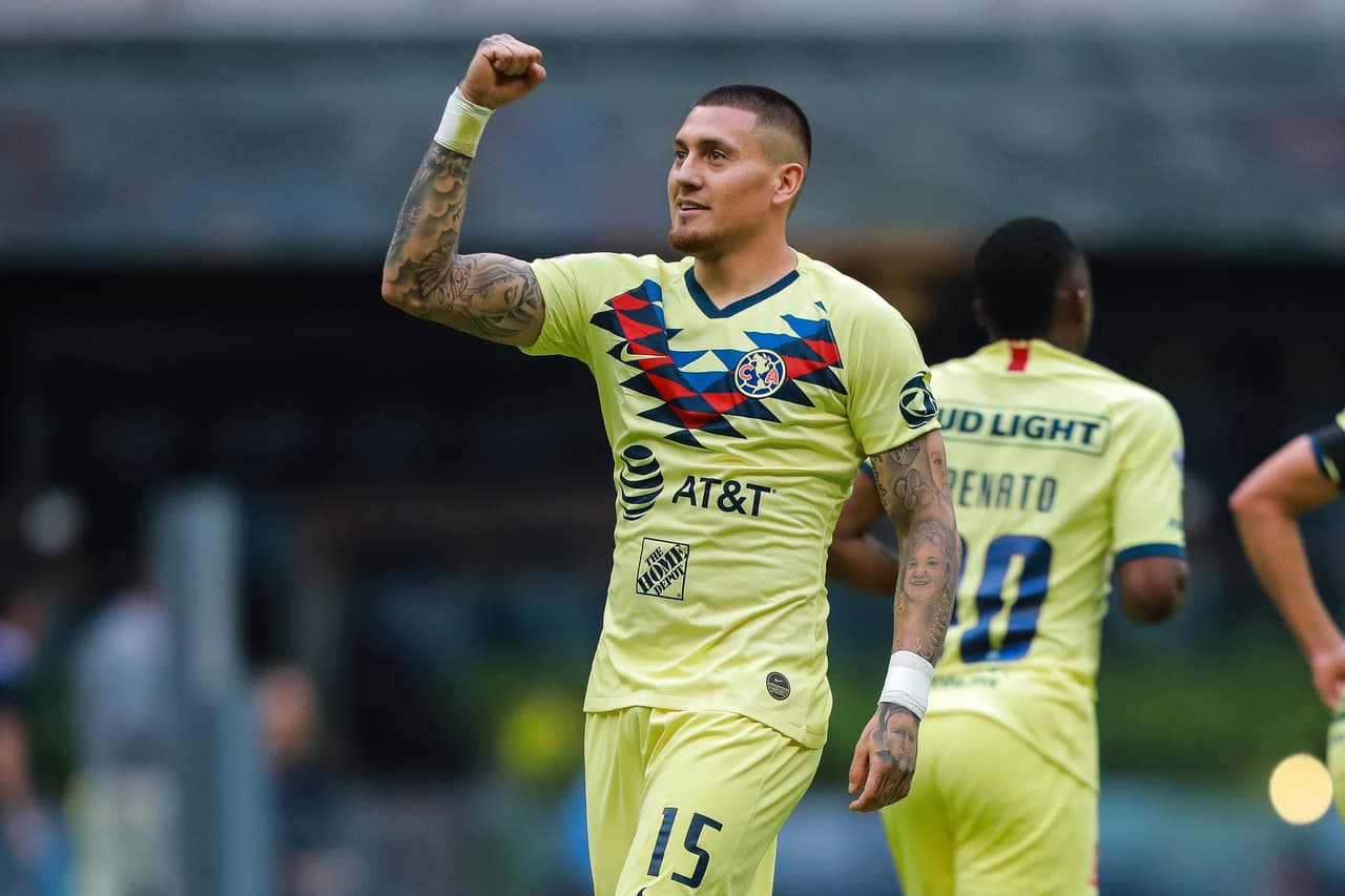 Nico Castillo agradeció al América incluir a su hijo en foto oficial