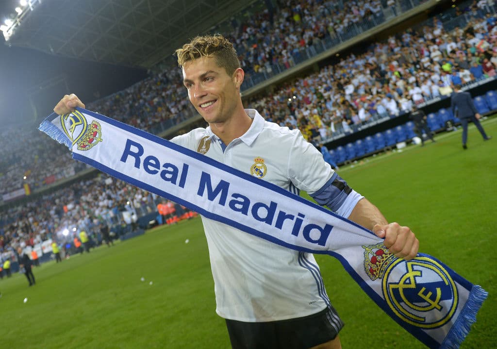 Cristiano queda campeón de La Liga en 2017 con el Real Madrid.