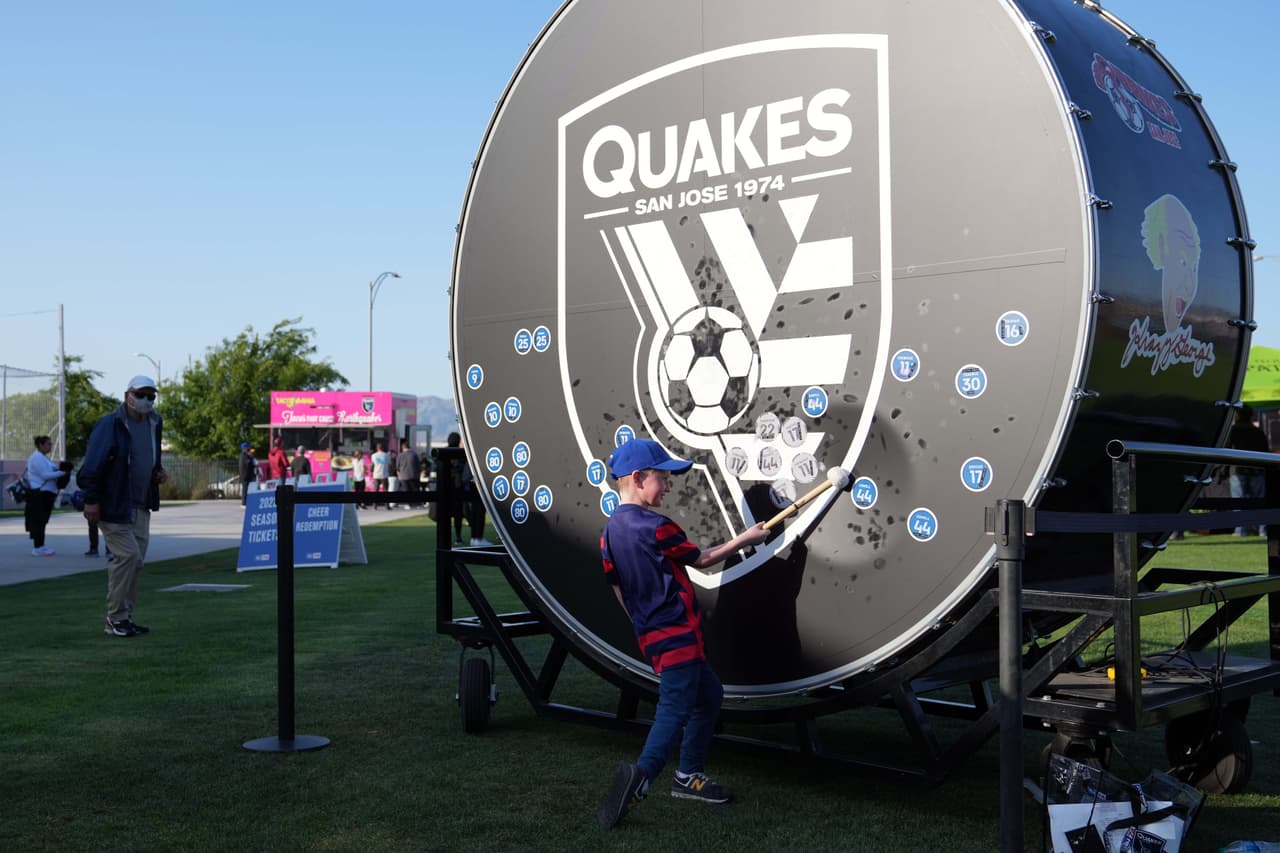 La octava semana de competición en la temporada regular trajo buenas noticias para San Jose Earthquakes.
<br>