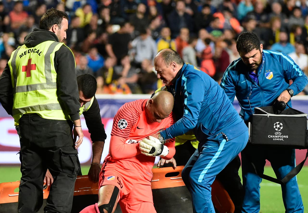 En el momento de la salida de Waterman, el partido iba 0-0 y APOEL sumaba su primer punto en esta edición de la Champions League.
