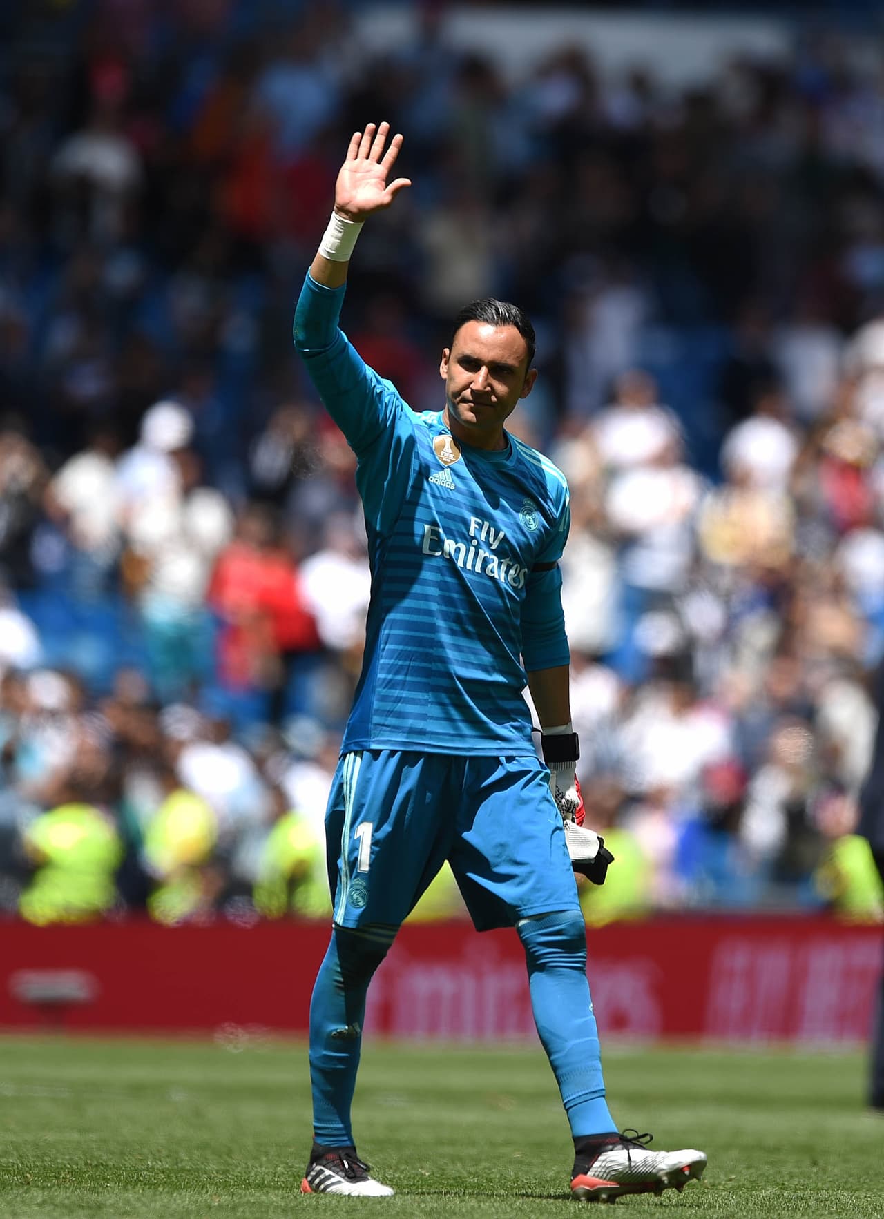 Keylor Navas tuvo acción en su último partido y en su despedida mostró compromiso a pesar de la derrota. La nostalgia fue evidente en un ciclo cerrado con el equipo, del que se va como ídolo.
