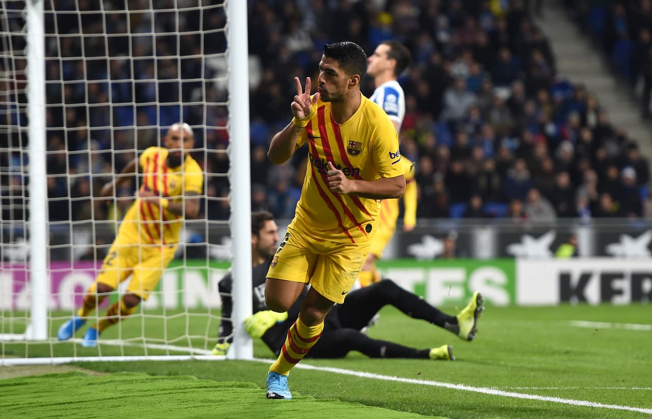 David López (23') adelantó a los locales pero Suárez (50') y Vidal (59') anotaron para los visitantes y cuando lo ganaban Lei Wu igualó la pizarra (88').