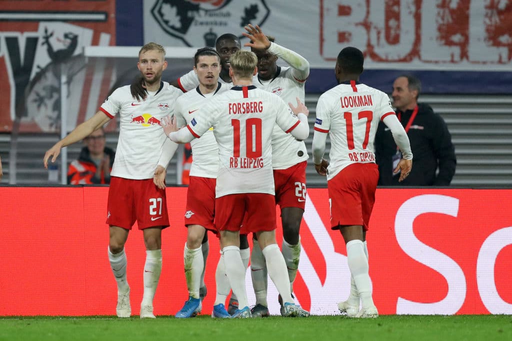 RB Leipzig 2-1 Zenit. Los alemanes vinieron de atrás para ganar en casa, con goles de Laimer y Sabitzer; por el Zenit ruso descontó Rakitskiy.