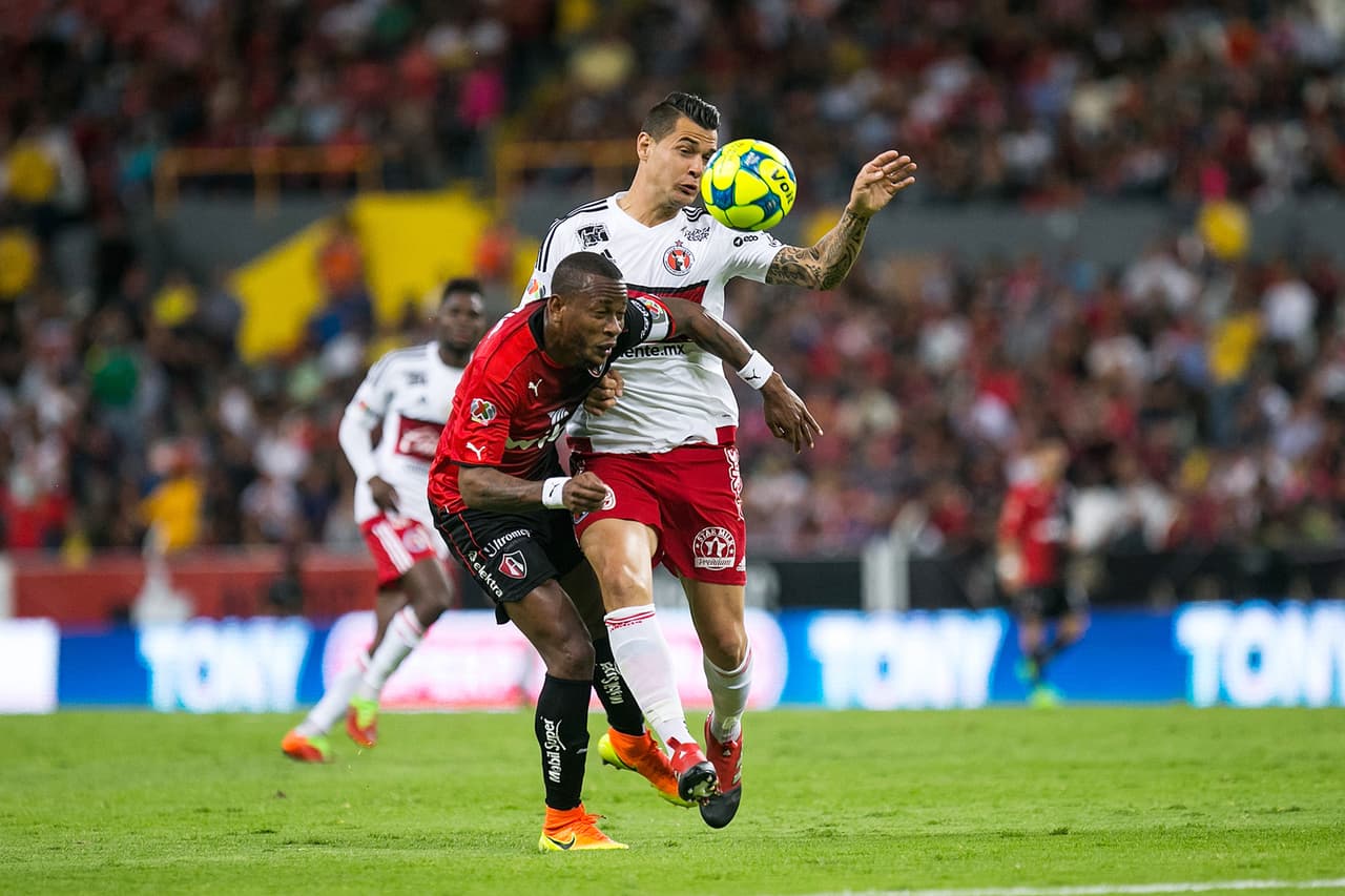 Fue un gran primer tiempo. Dos goles para cada equipo y muchas emociones.